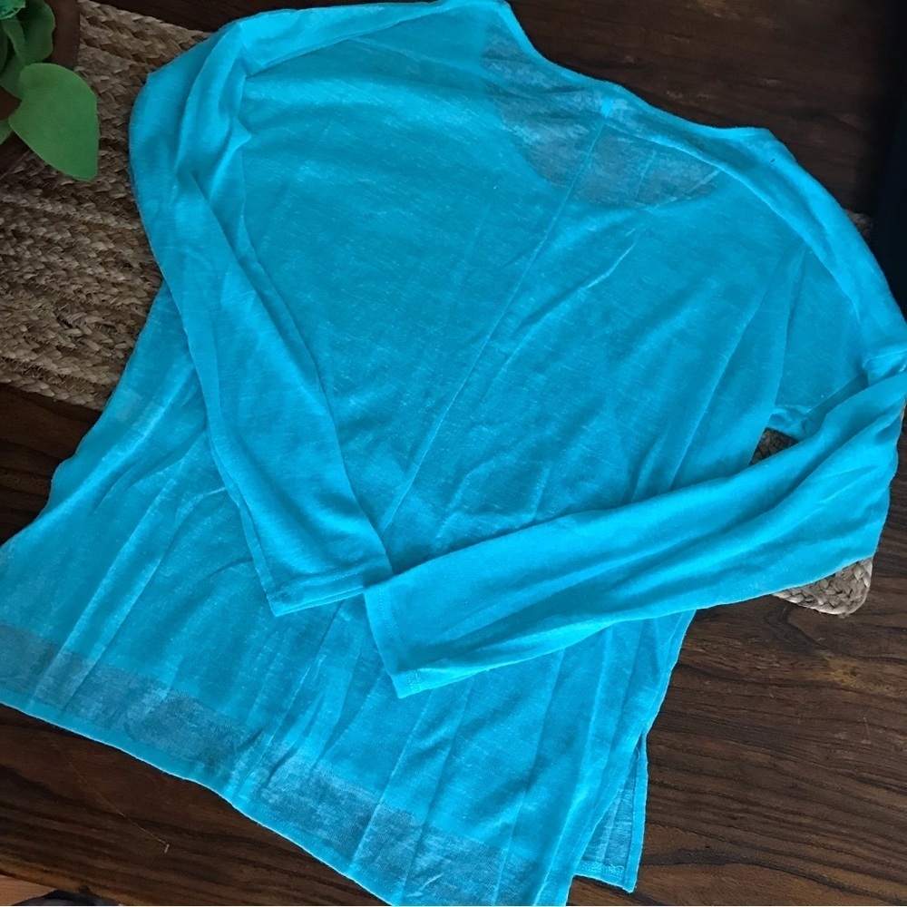 ▪️Turquoise Lightweight Sweater - Picture 5 of 8